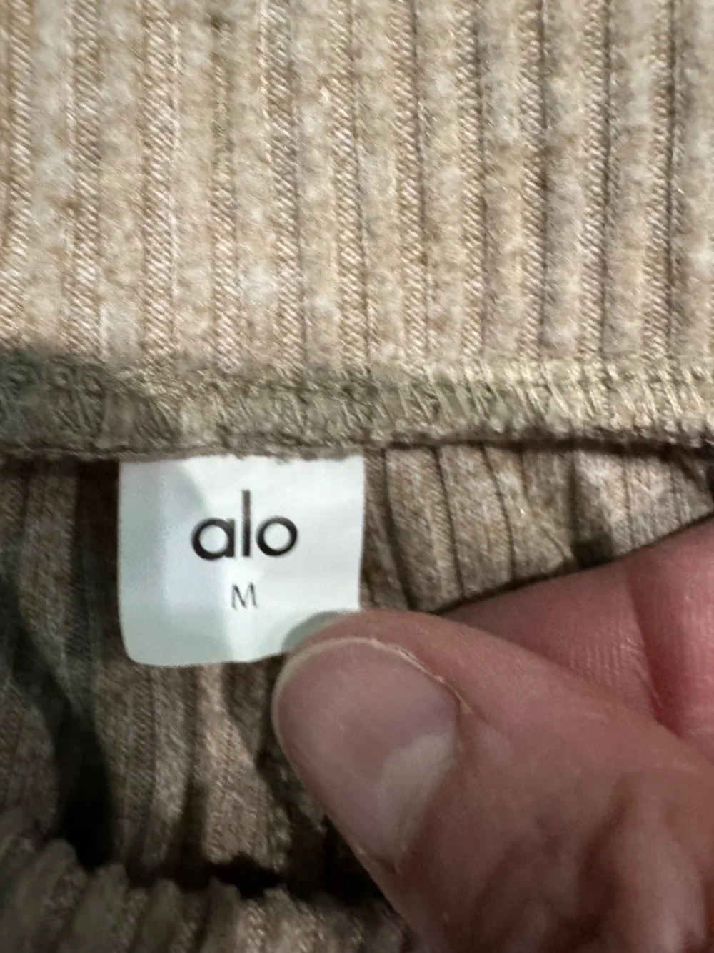 ALO YOGA Women's Muse Wide Leg Pant Gravel Heather size medium NWOT